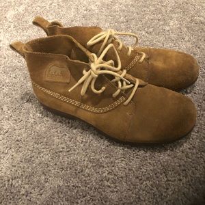 Sorel leather boots size 10 excellent condition